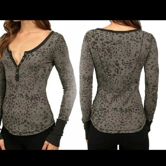 Free People Davis Printed Henley Thermal Top green size M NWOT waffle - Picture 5 of 5